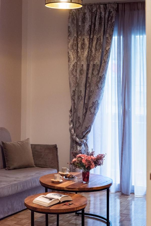 Blue Ark Gate To History Apartment Athens Luaran gambar